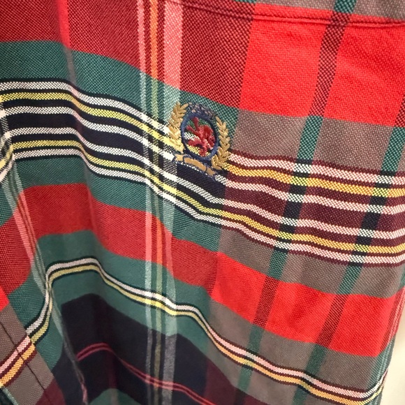 tommy hilfiger classic fit button down shirt Men's XL Red/Green/Blue Plaid - Picture 3 of 4